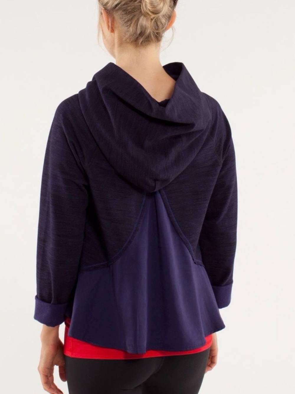 Lululemon Pull Me Over Hoodie size 4
